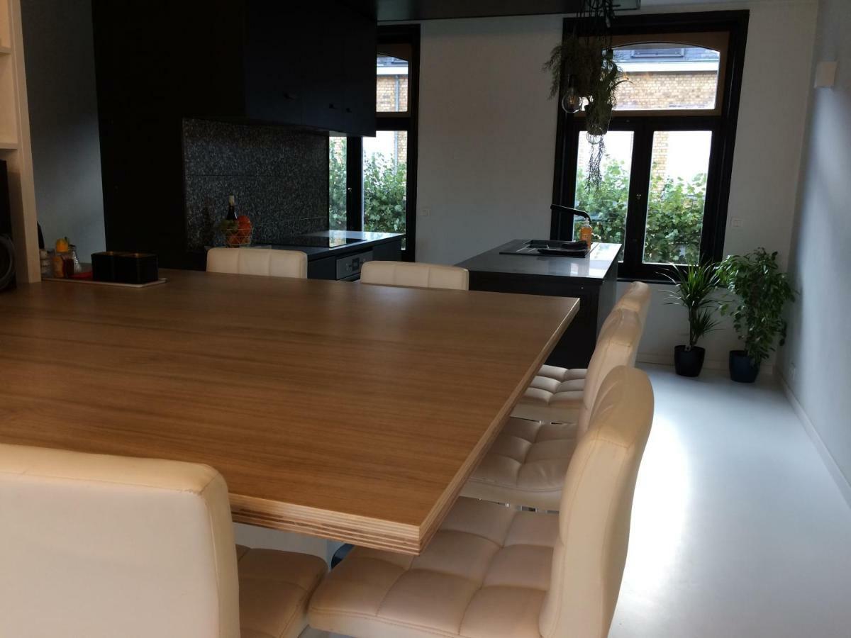 Nelly Apartment
